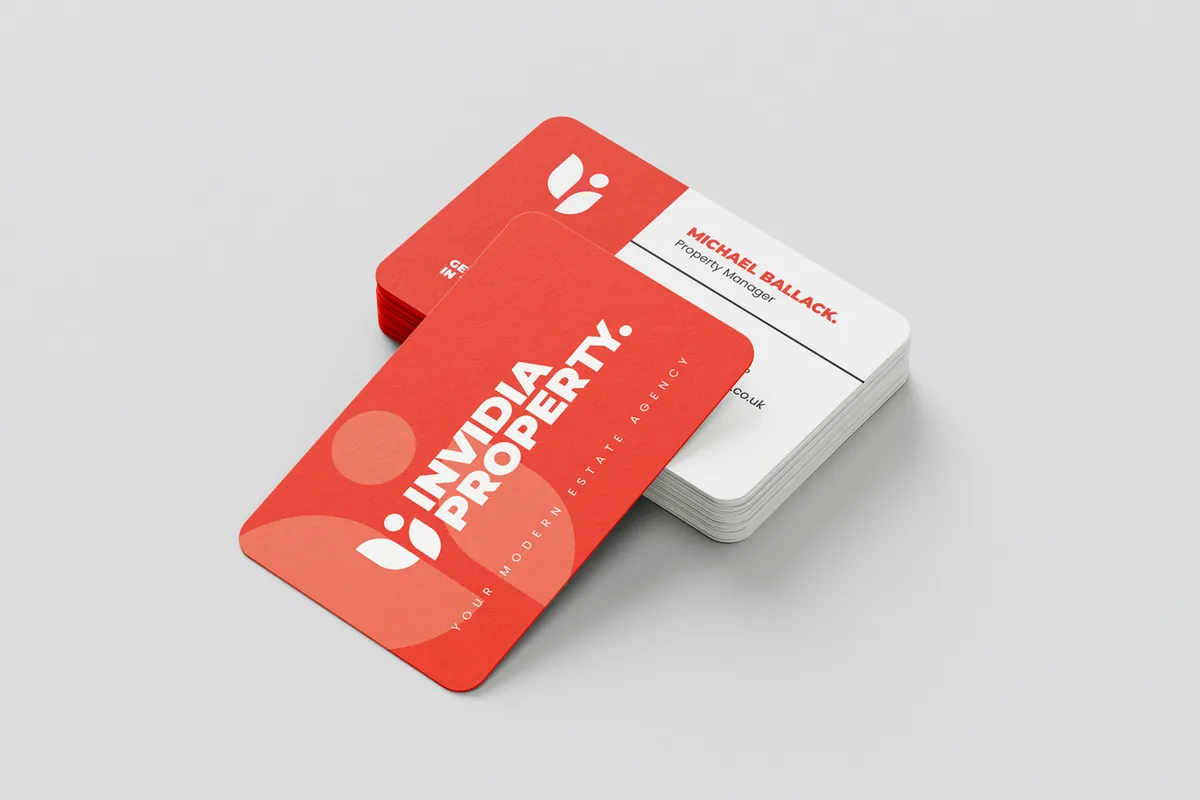 How to Design a Business Card That Gets Kept
